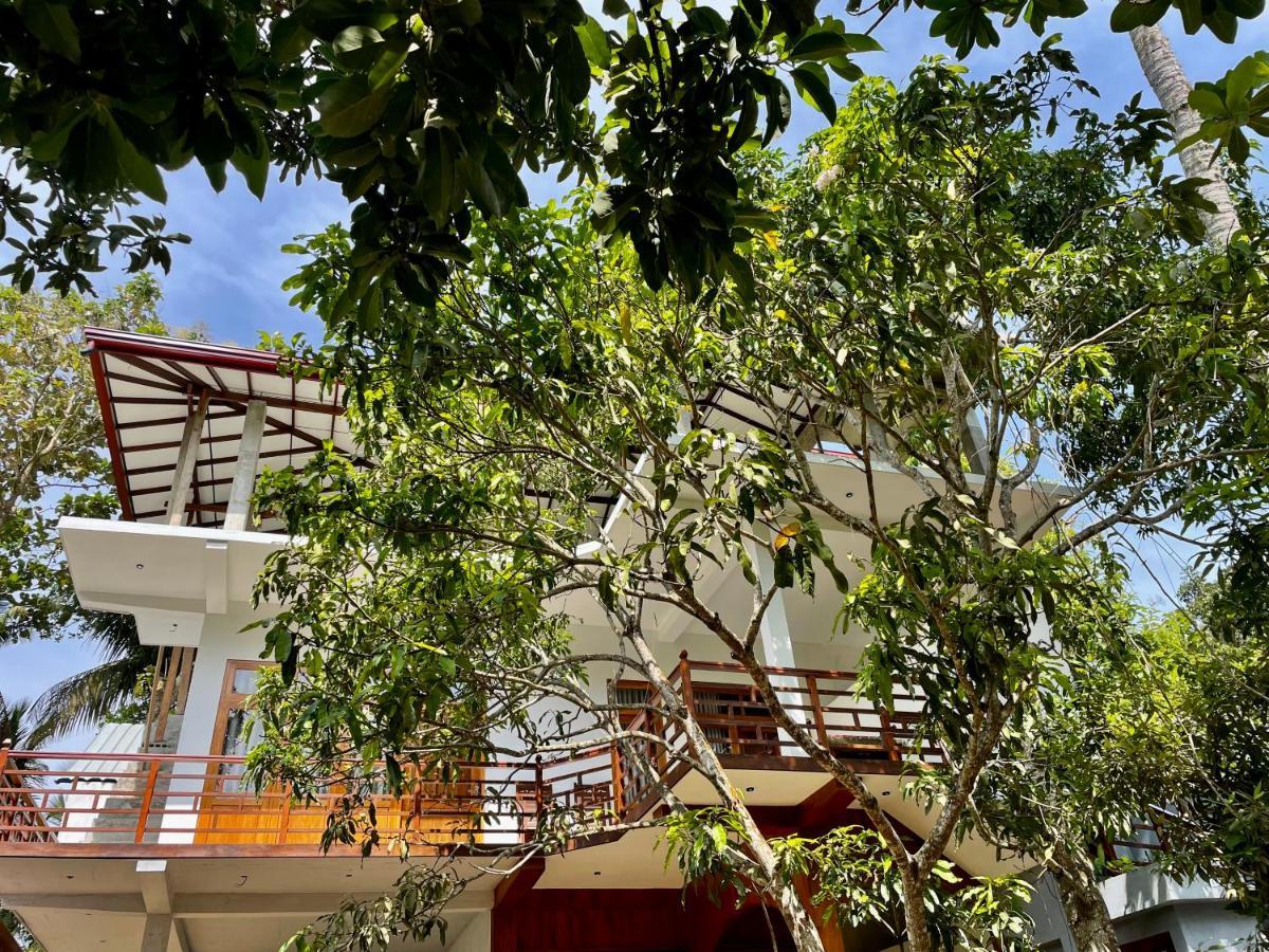 Jungle Escape Hiriketiya Hotel Dickwella Exterior photo